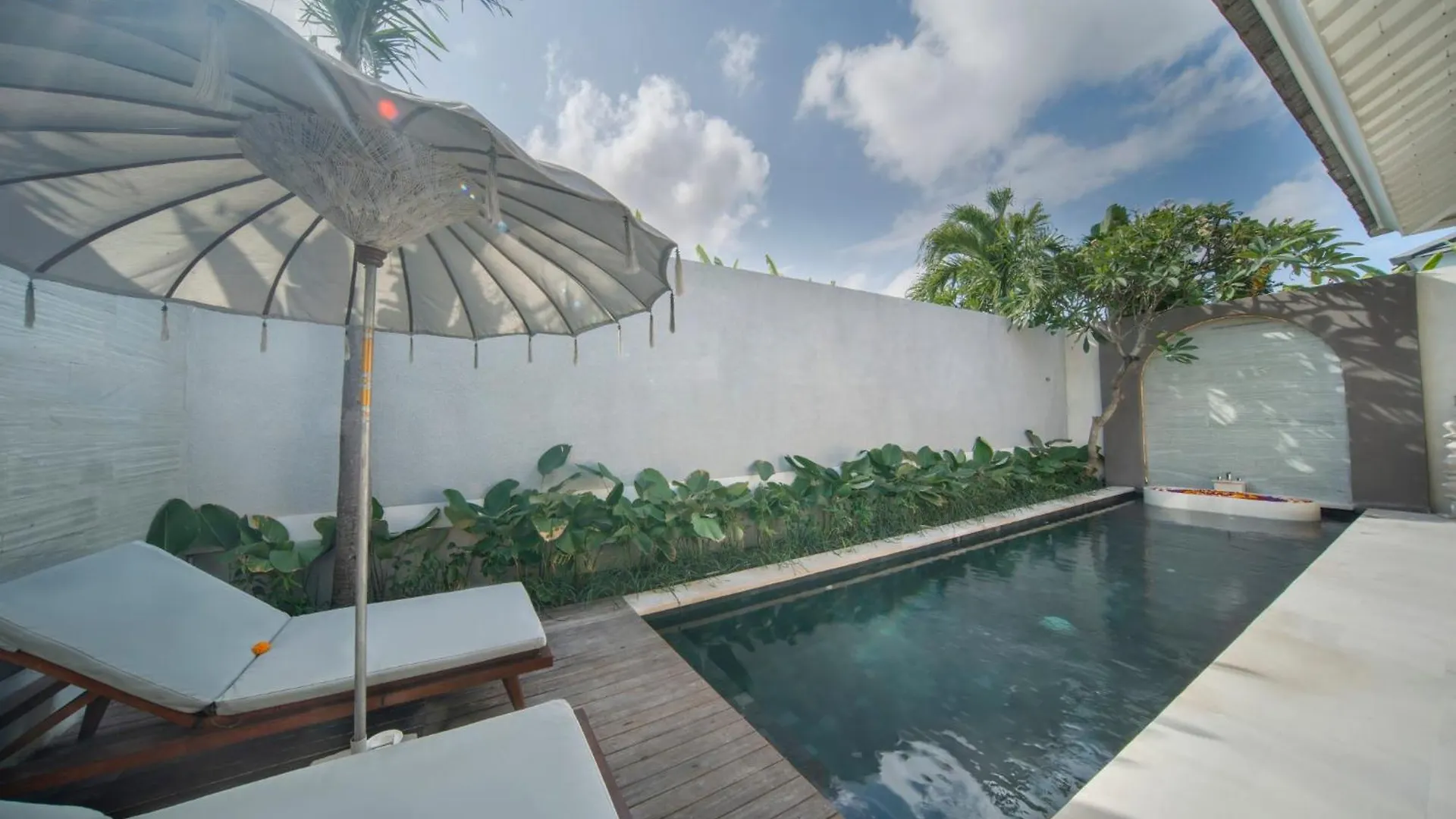 Astera Villa Seminyak By Ini Vie Hospitality Indonesia