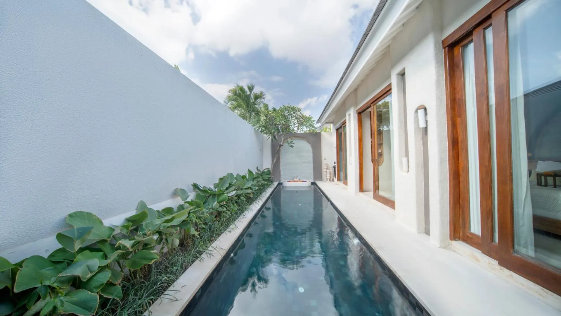 Astera Villa Seminyak By Ini Vie Hospitality